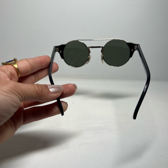 Retro Linda Farrow of London Round Sunglasses - Picture 4 of 6